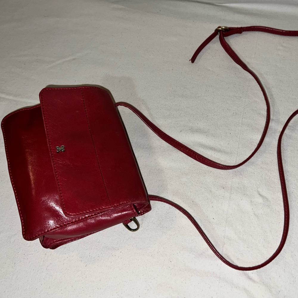 HOBO Jill Wallet Crossbody- Red Leather